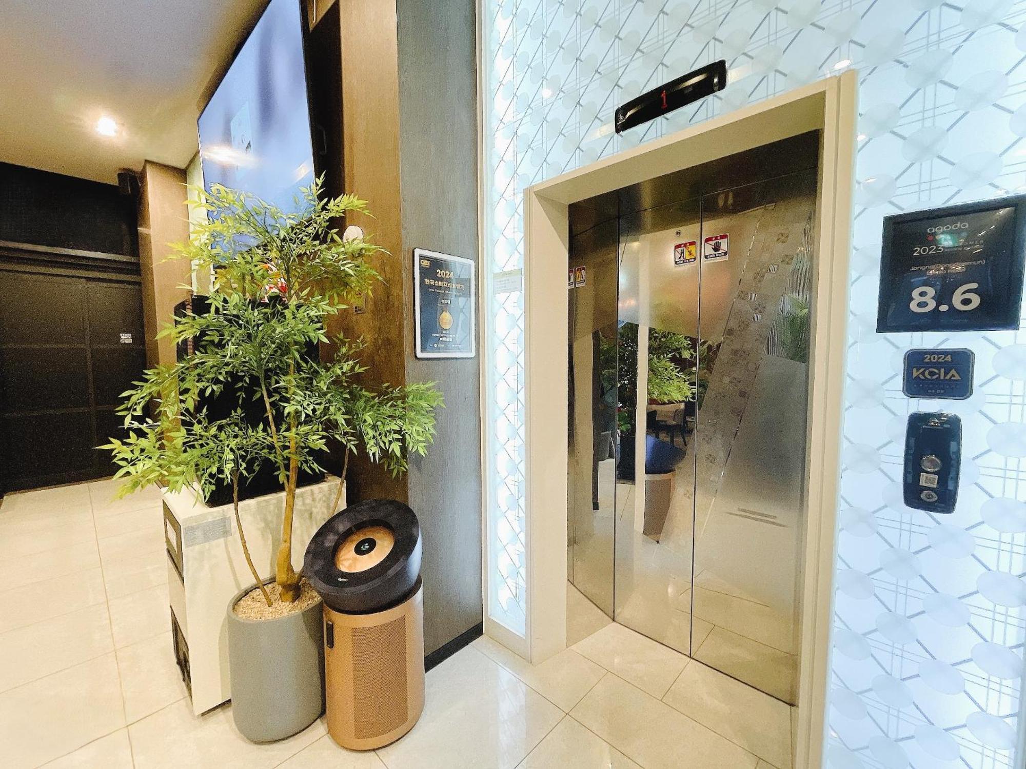 Hotel Jongno Lumia Tourist Seoul